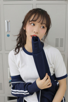 两个世界免费观看高清全部过程